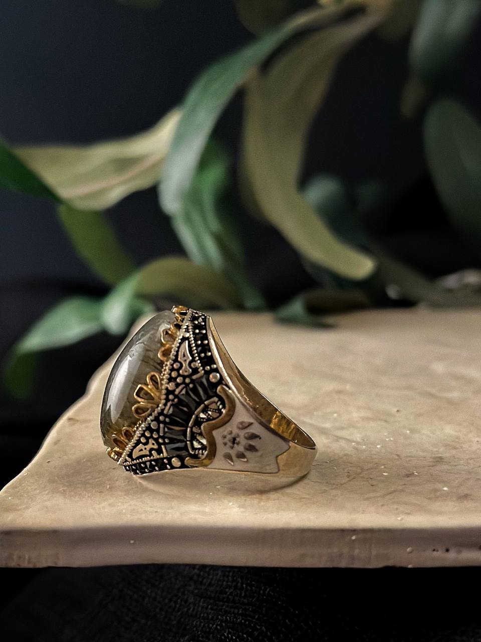 Yemeni Men Aqeeq (Agate) Silver Ring – A Symbol of Strength & Tradition