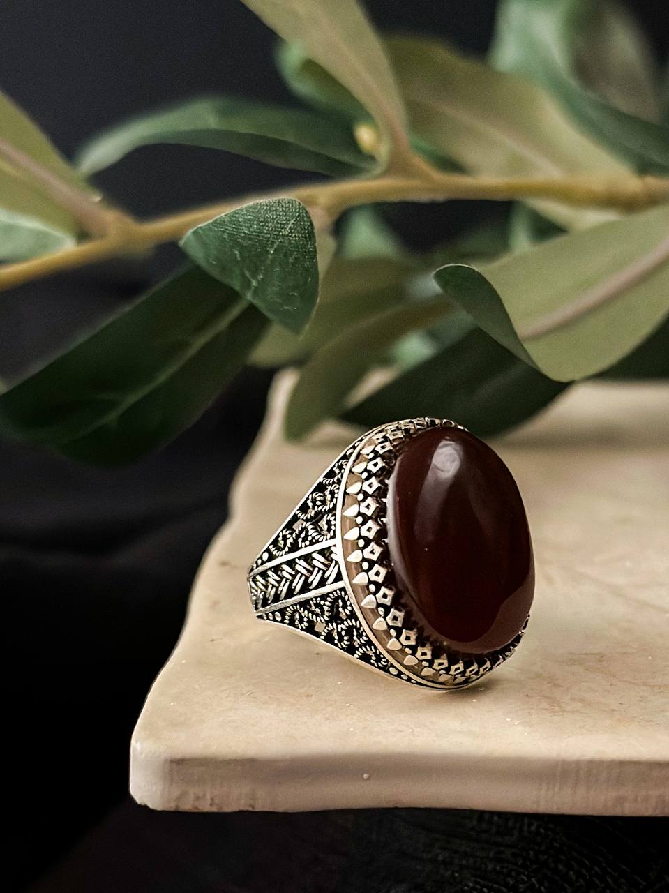 Yemeni men Aqeeq (Agate) Silver Ring– A Symbol of Strength & Tradition